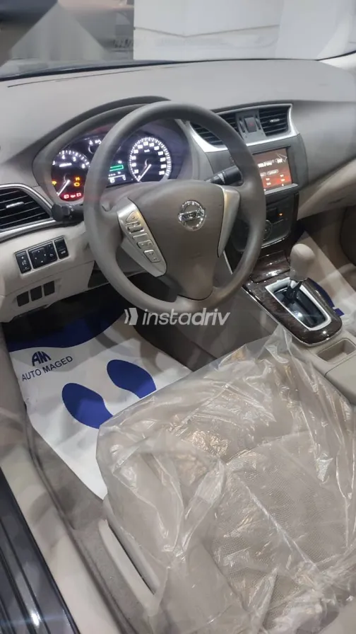 نيسان سنترا 2026 رمادي جديدة للبيع - 4