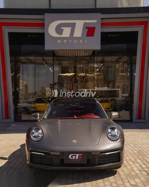Porsche 911 2021 Gray Used for Sale - 1