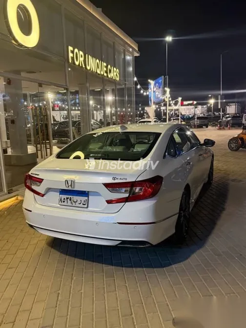 هوندا أكورد 2022 أبيض مستعملة للبيع - 4
