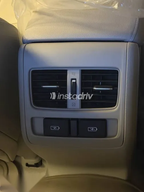 هوندا أكورد 2022 أبيض مستعملة للبيع - 9