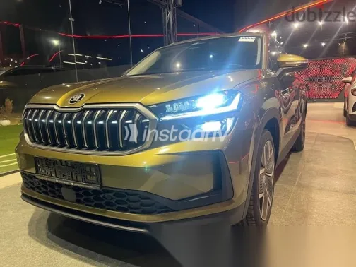 Skoda Kodiaq 2025 Gold New for Sale - 3