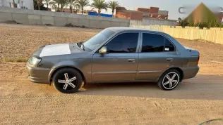 هيونداي فيرنا 2013 رمادي مستعملة للبيع