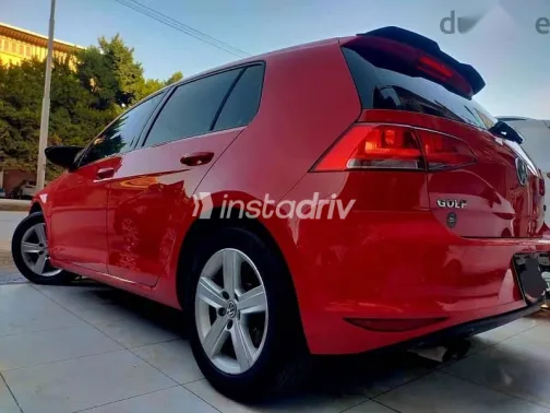 فولكس فاغن جولف 2016 أحمر مستعملة للبيع - 5