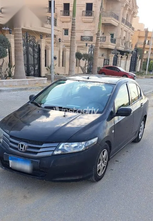 Honda City 2010 Black Used for Sale - 3