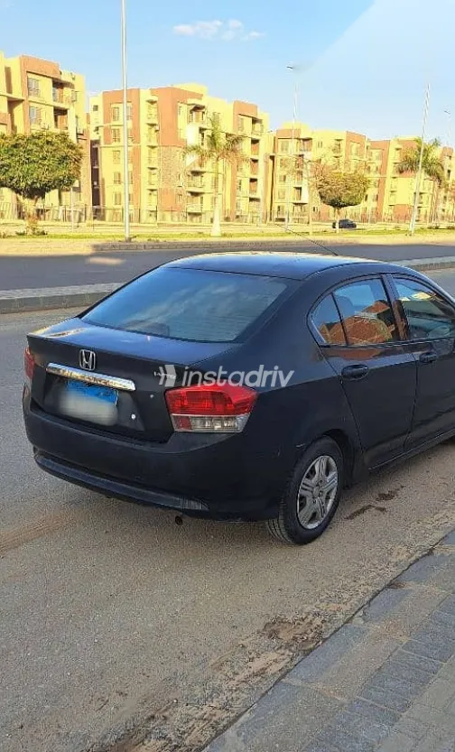 Honda City 2010 Black Used for Sale - 6