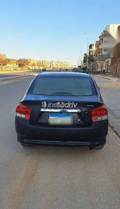 Honda City 2010 Black Used for Sale - 7