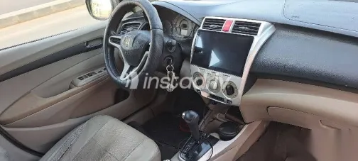 Honda City 2010 Black Used for Sale - 9