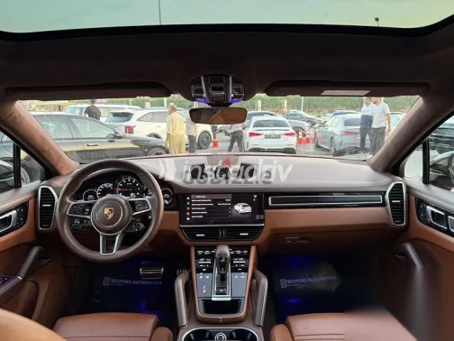 Porsche Cayenne 2022 Red Used for Sale - 7