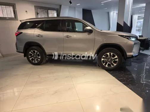 Toyota Fortuner 2026 Silver New for Sale - 6
