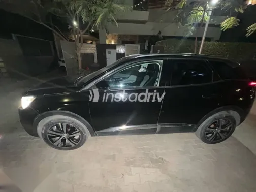 بيجو 3008 2019 أسود مستعملة للبيع - 5