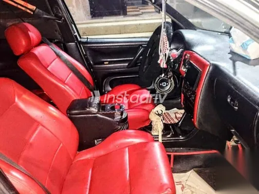 فولكس فاغن بولو 1999 فضي مستعملة للبيع - 6