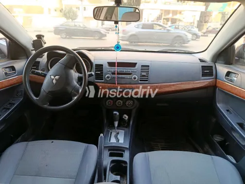 Mitsubishi Lancer 2012 White Used for Sale - 2