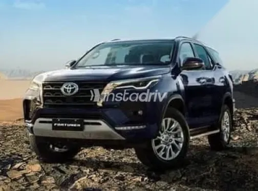 تويوتا فورتشنر 2026 أسود جديدة للبيع - 1