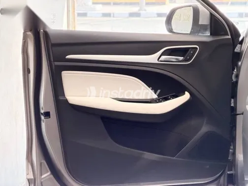 ام جى ZS 2026 فضي جديدة للبيع - 8