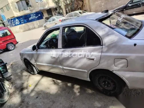 هيونداي فيرنا 2014 أبيض مستعملة للبيع - 1