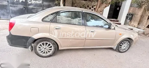 دايو لاستى 2003 ذهبي مستعملة للبيع - 3