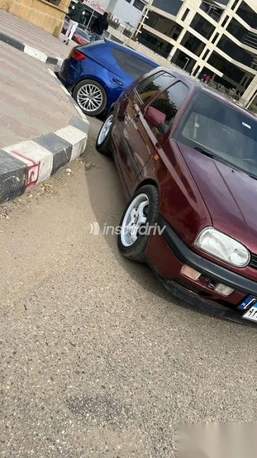 Volkswagen Golf 1997 Red Used for Sale - 1