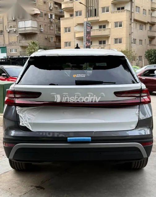 سكودا كودياك 2026 رمادي جديدة للبيع - 4