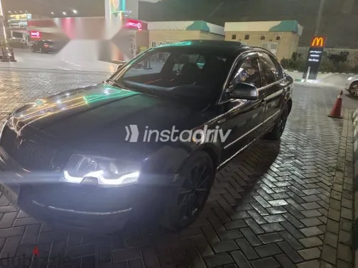 سكودا سوبيرب 2003 أسود مستعملة للبيع - 2