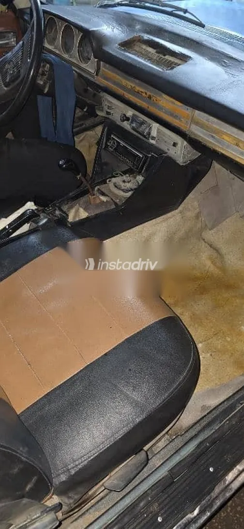 بيجو 504 1976 أزرق غامق مستعملة للبيع - 3