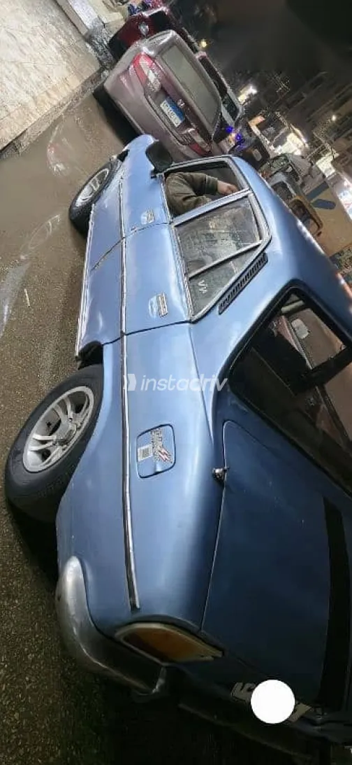 بيجو 504 1976 أزرق غامق مستعملة للبيع - 4