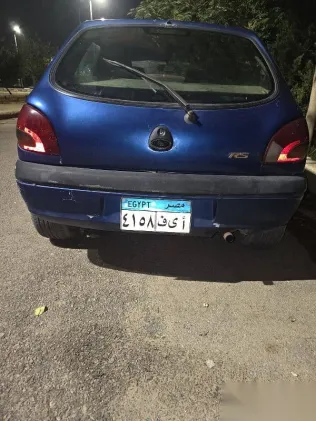 فورد فيستا 2000 أزرق غامق مستعملة للبيع