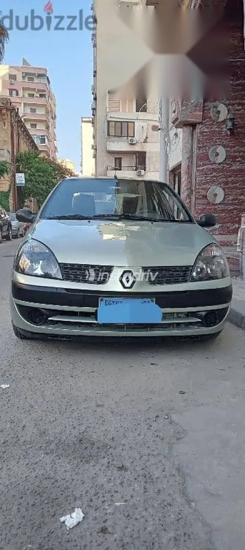 رينو كليو 2004 أخضر مستعملة للبيع - 3