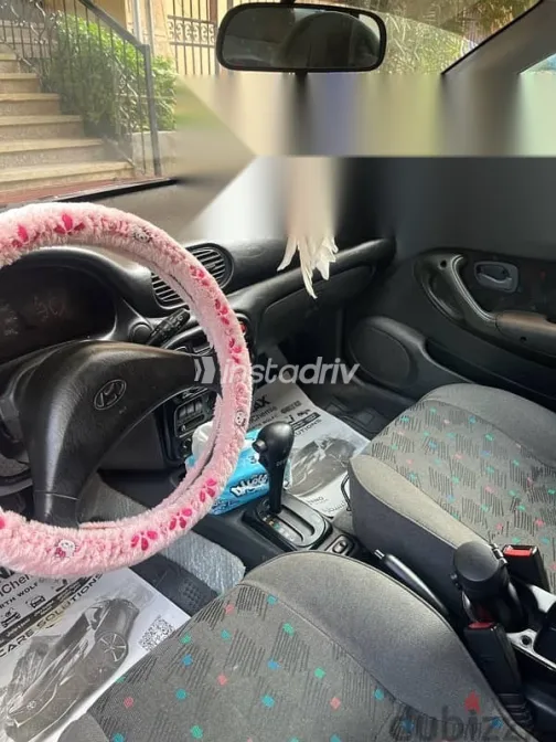 هيونداي اكسنت 2002 أحمر مستعملة للبيع - 5