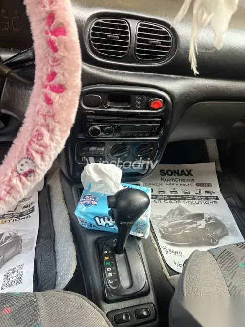 هيونداي اكسنت 2002 أحمر مستعملة للبيع - 6