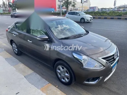 نيسان صنى 2026 بني مستعملة للبيع - 2