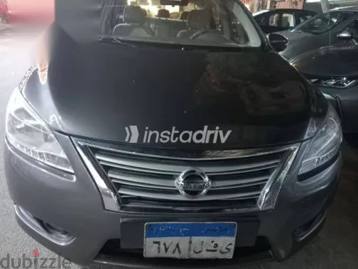 نيسان سنترا 2018 ذهبي مستعملة للبيع - 8