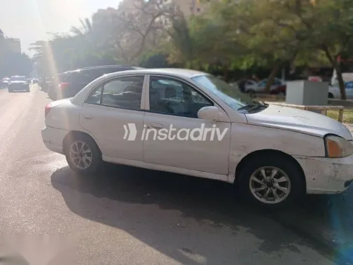 Kia Rio 2004 White Used for Sale - 2