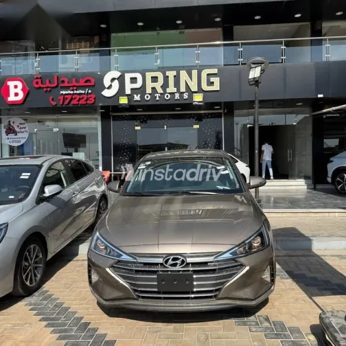 هيونداي إلنترا 2026 أزرق غامق جديدة للبيع - 1