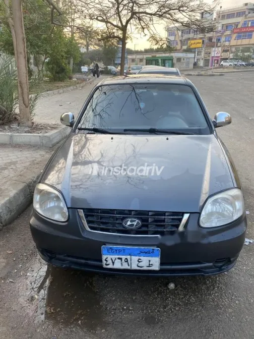 هيونداي فيرنا 2018 أبيض مستعملة للبيع - 1