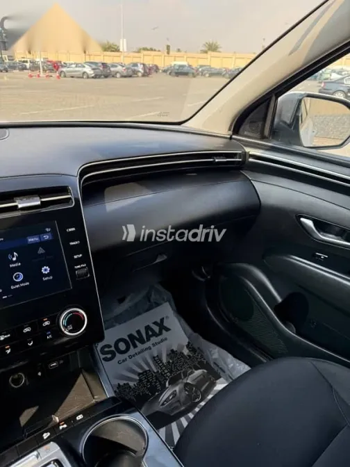 هيونداي توسان 2023 أبيض مستعملة للبيع - 7