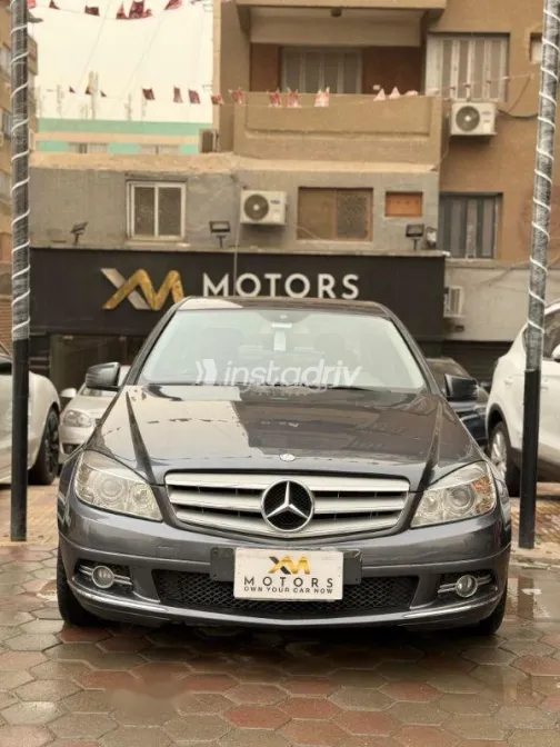 Mercedes C 180 2010 Black Used for Sale - 1
