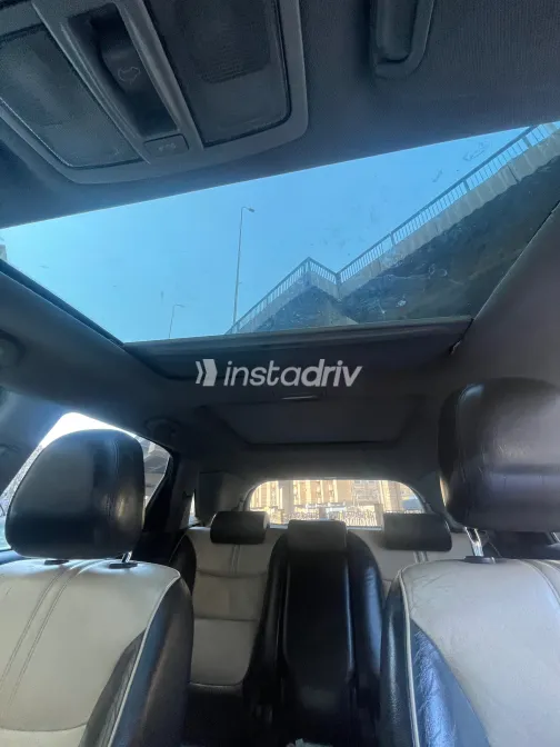 كيا سورينتو 2010 أبيض مستعملة للبيع - 2