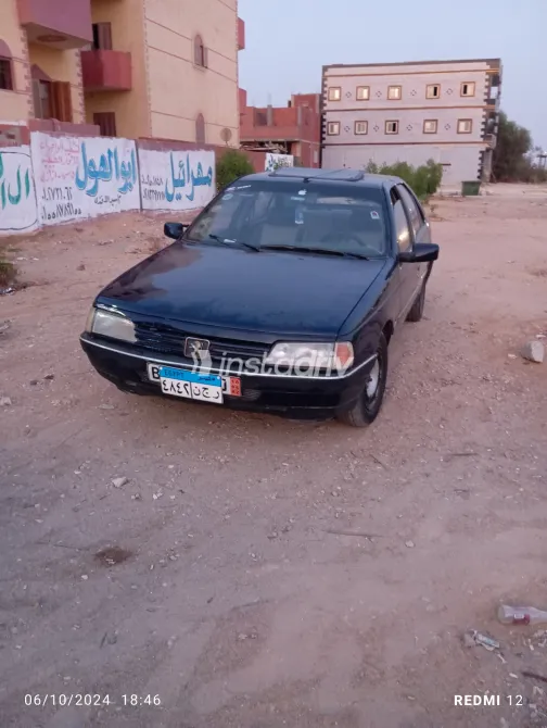 بيجو 405 1990 أبيض مستعملة للبيع - 1