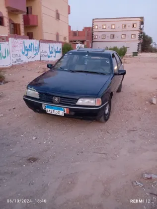 بيجو 405 1990 أبيض مستعملة للبيع