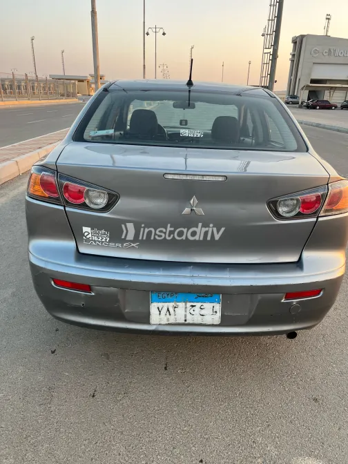 Mitsubishi Lancer 2017 White Used for Sale - 10