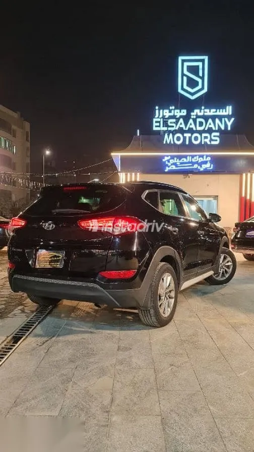 Hyundai Tucson 2018 Black Used for Sale - 5