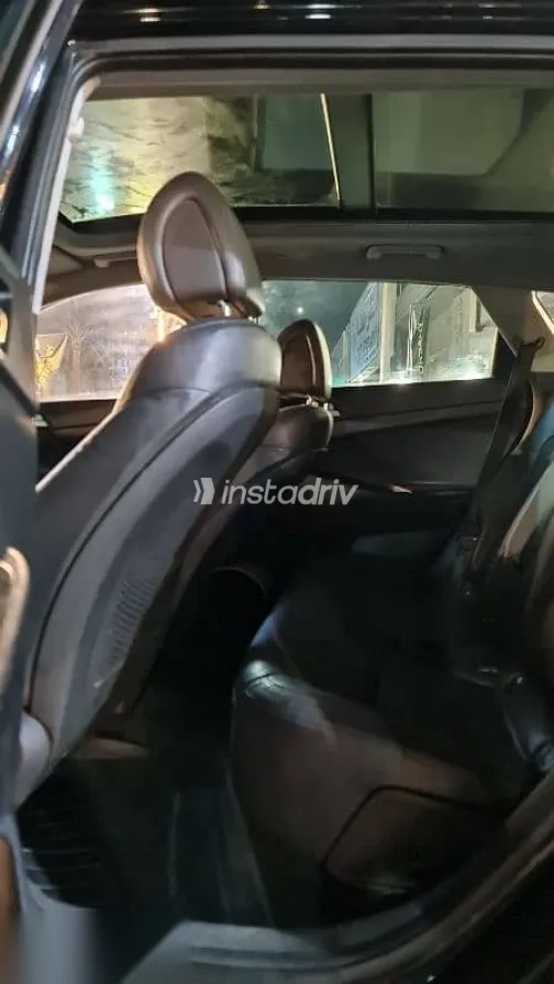 Hyundai Tucson 2018 Black Used for Sale - 8