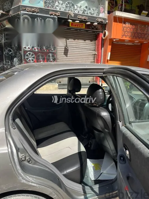 هيونداي فيرنا 2007 رمادي مستعملة للبيع - 7