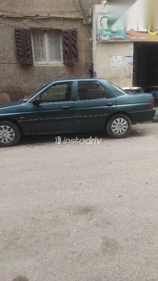 فورد اسكورت 1998 أخضر مستعملة للبيع - 2