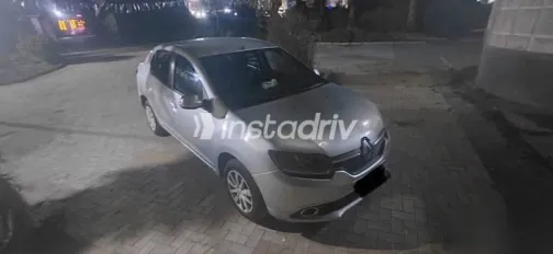 رينو لوجان 2016 فضي مستعملة للبيع - 2