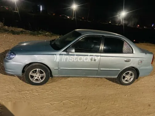 Hyundai Verna 2010 Dark Blue Used for Sale - 4