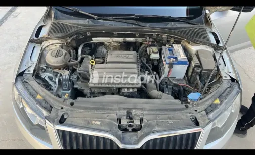 Skoda Octavia 2016 White Used for Sale - 10