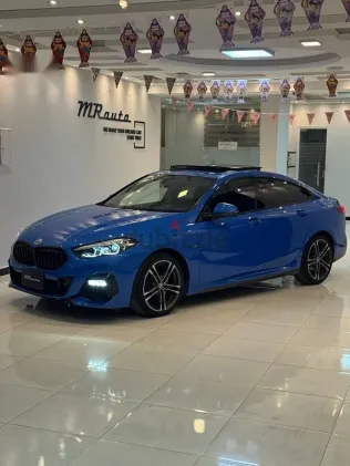 بي ام دبليو 218 2022 أزرق غامق مستعملة للبيع