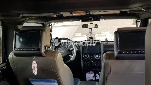 Jeep Wrangler 2010 White Used for Sale - 6