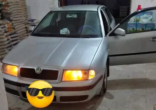 سكودا اوكتافيا A4 2006 أبيض مستعملة للبيع